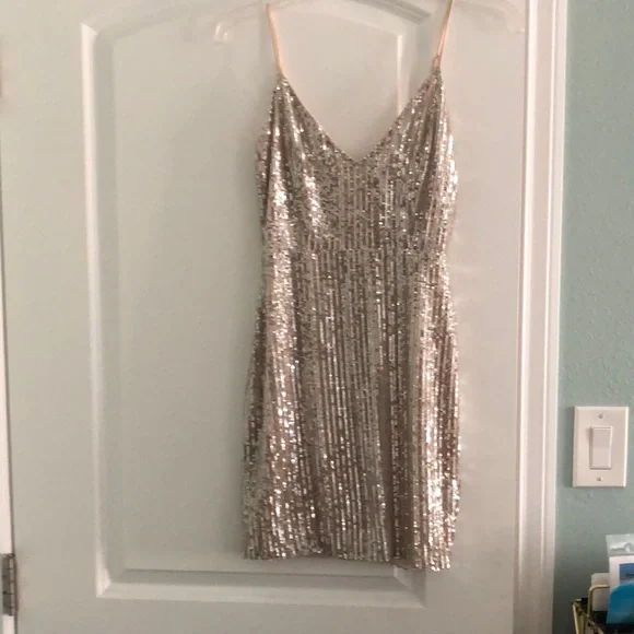 Windsor, gold sequin short dress, size small - Picture 1 of 4